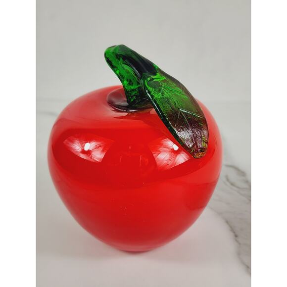 Art Glass Hand Blow Red Apple w/ Green Leaf Fruit Vegetable 4" Life Size 90s Vtg - Picture 2 of 14